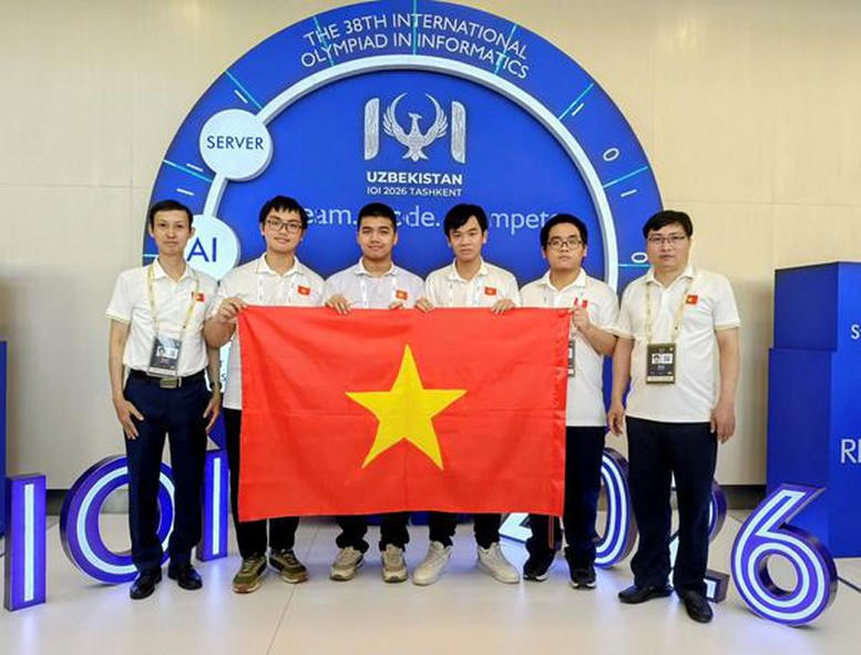 Việt Nam vào nhóm 8 đoàn dẫn đầu Olympic Tin học quốc tế 2026
